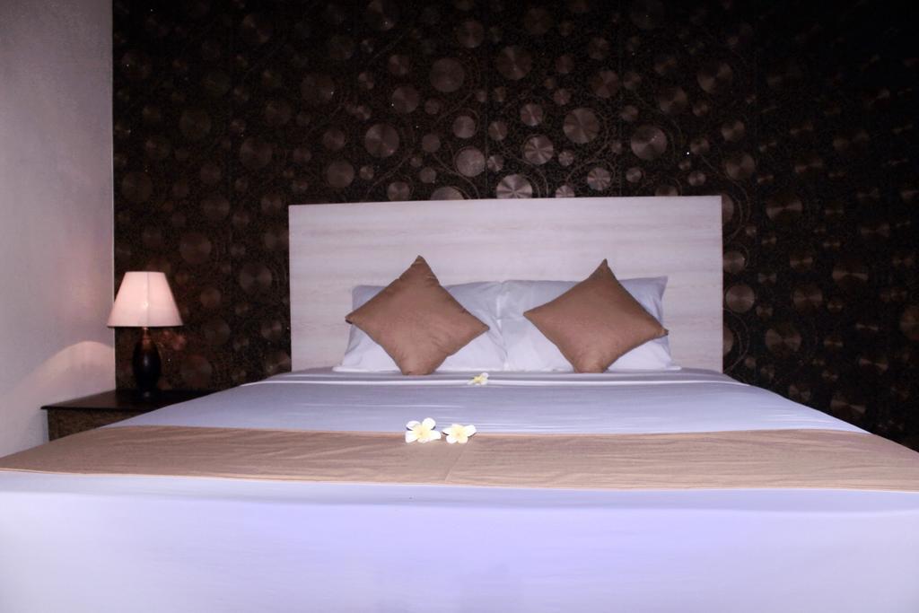Surya Home Stay Nusa Lembongan  Room photo